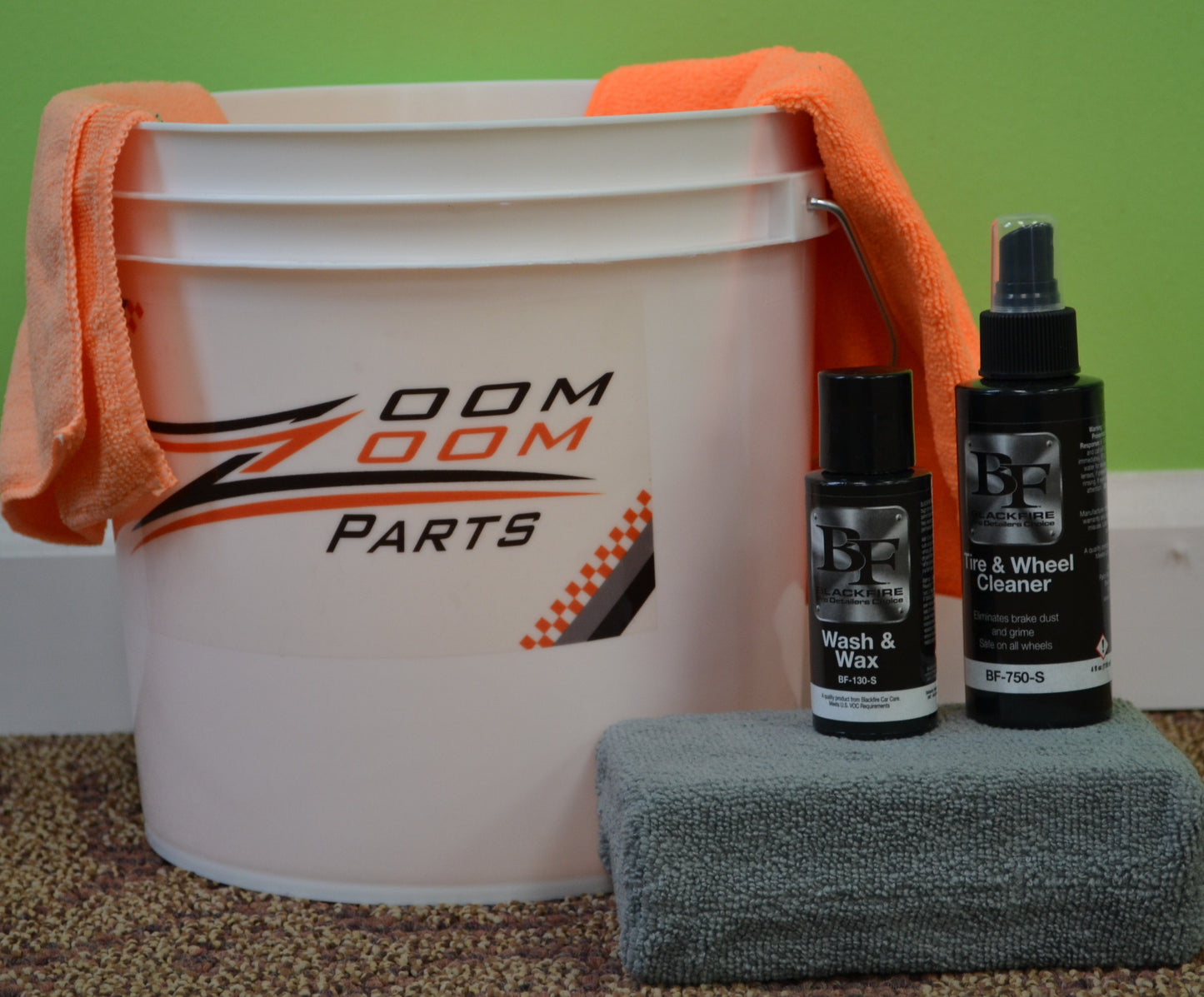 Zoom Zoom Cleaning kit
