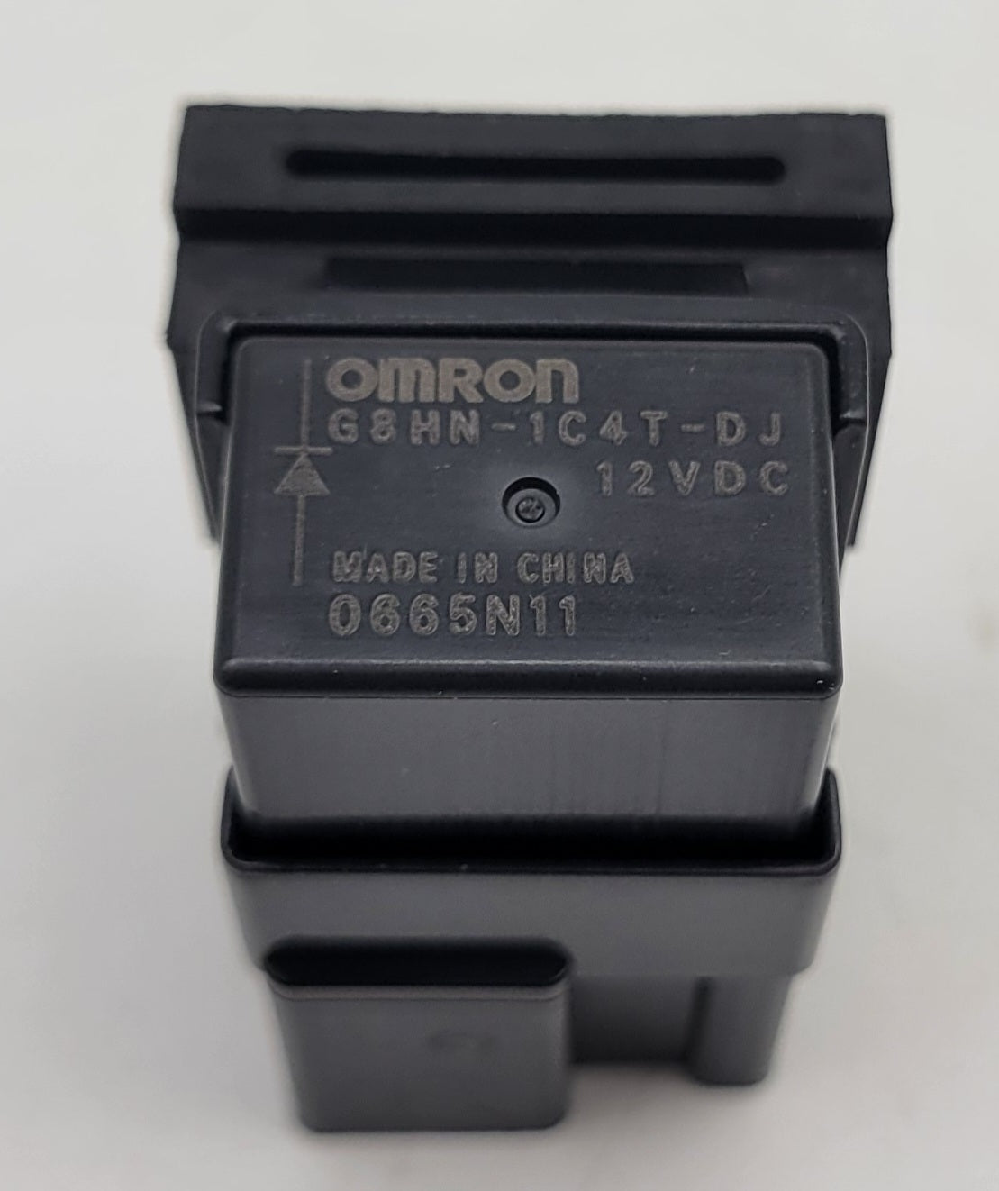 GENUINE YAMAHA OEM RELAY ASSEMBLY 5DM-81950-01-00 (G8hn-1C4t-Dj-Y52)